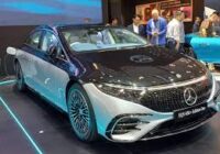 Mercedes Benz Perbarui EQS